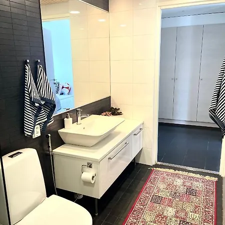 Upea Asunto Keskustassa 94m2 Apartman *